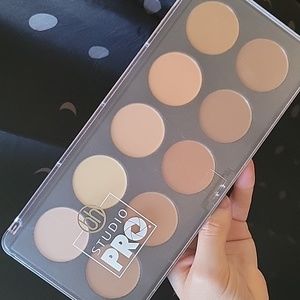 BH Cosmetics Contour Palette